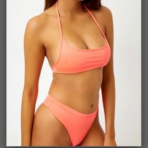 NWT: FRANKIES BEA TOP & BOTTOM